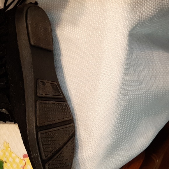 Boots - Picture 2 of 8